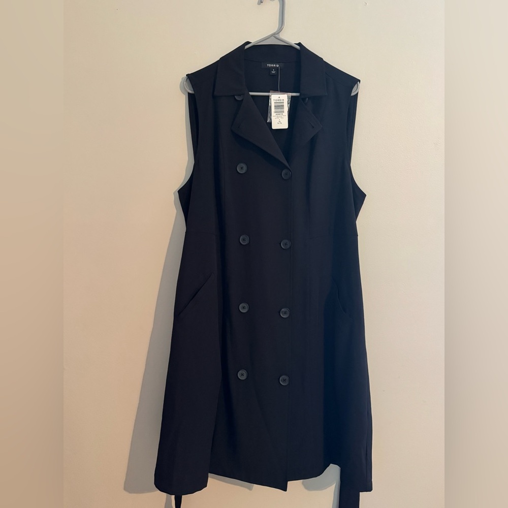 Torrid Black Double-Breasted Sleeveless Long Vest